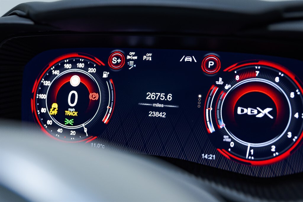 Used Aston Martin DBX 2020 for sale - 76738574: Photo 32