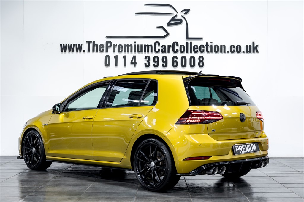 Used Volkswagen Golf 2017 for sale - 77293705: Photo 2