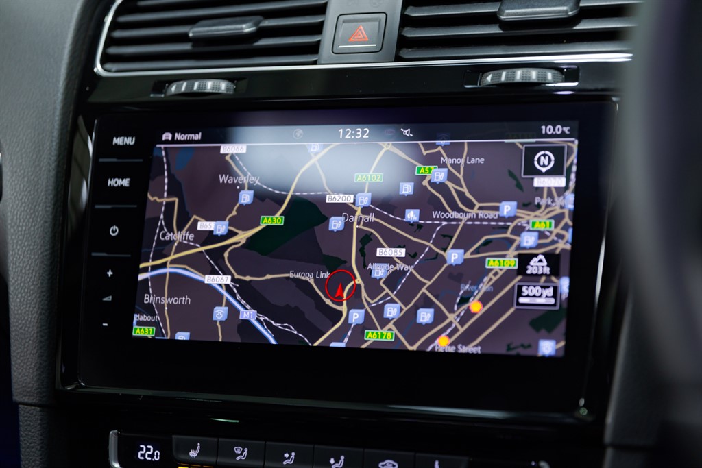 Used Volkswagen Golf 2017 for sale - 77293705: Photo 41