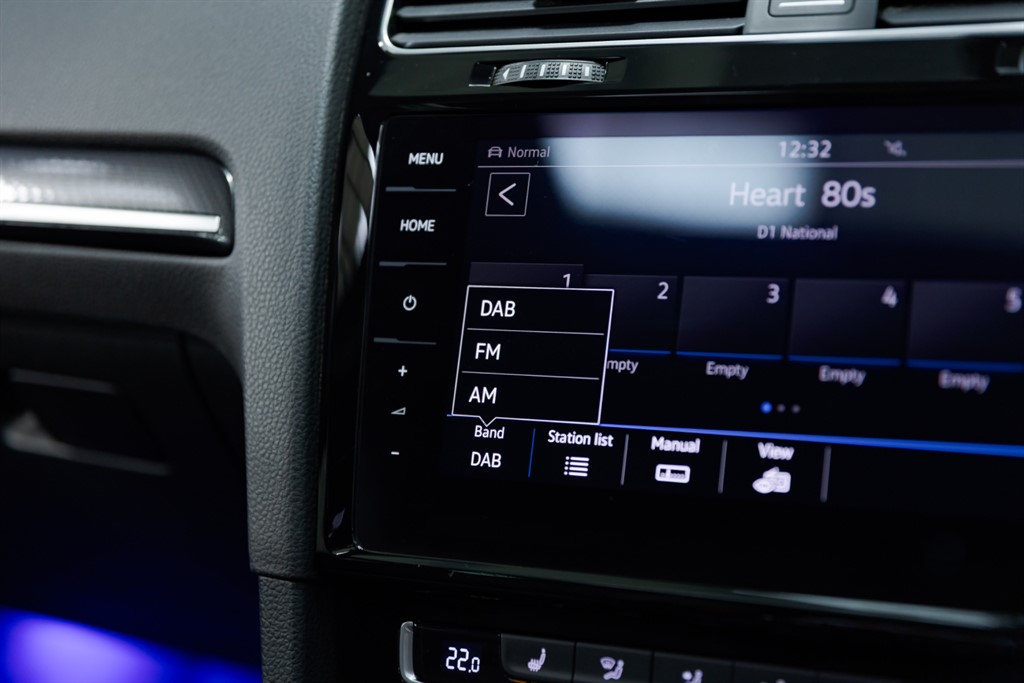 Used Volkswagen Golf 2017 for sale - 77293705: Photo 44