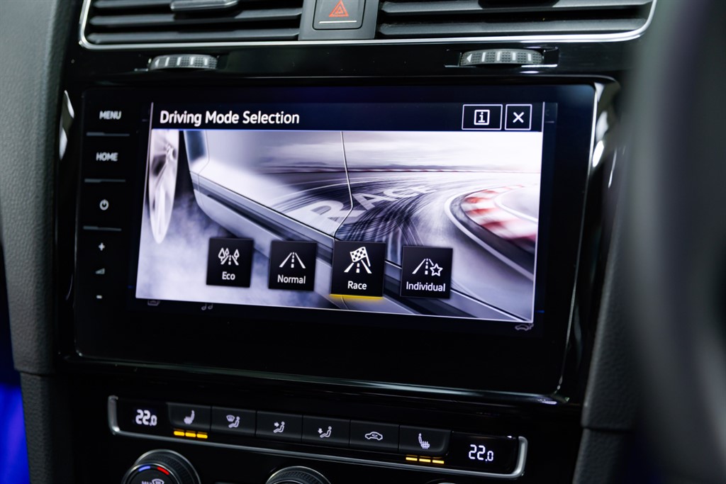 Used Volkswagen Golf 2017 for sale - 77293705: Photo 49