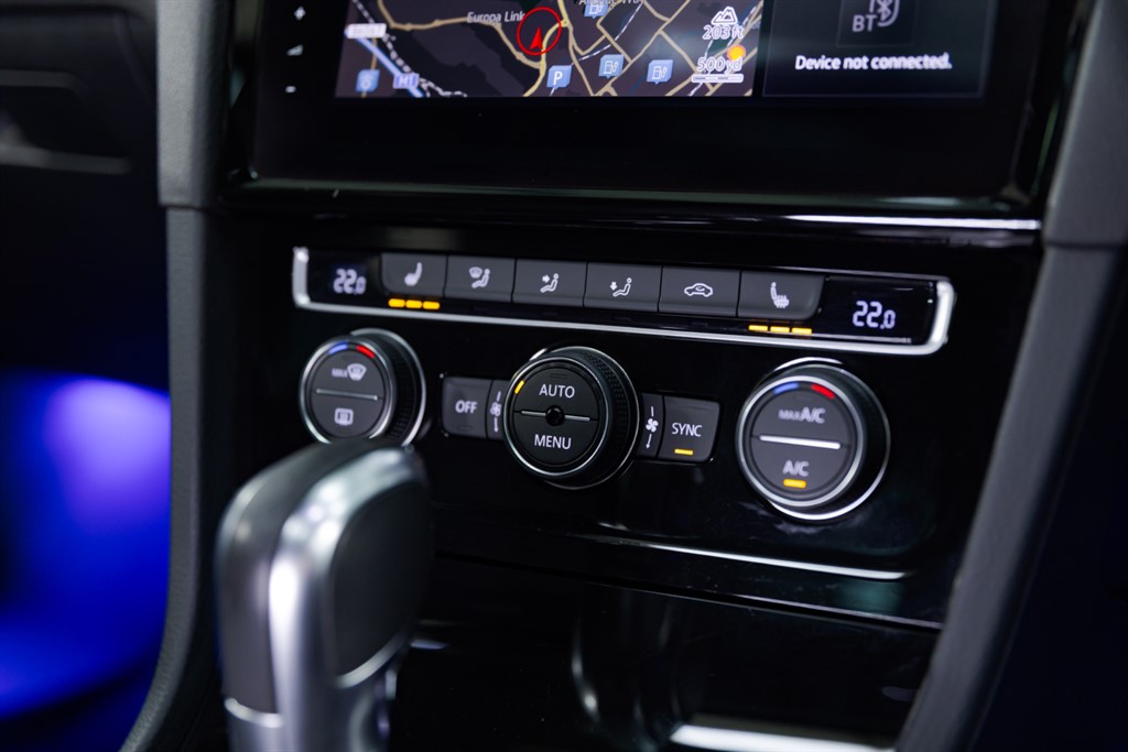 Used Volkswagen Golf 2017 for sale - 77293705: Photo 52