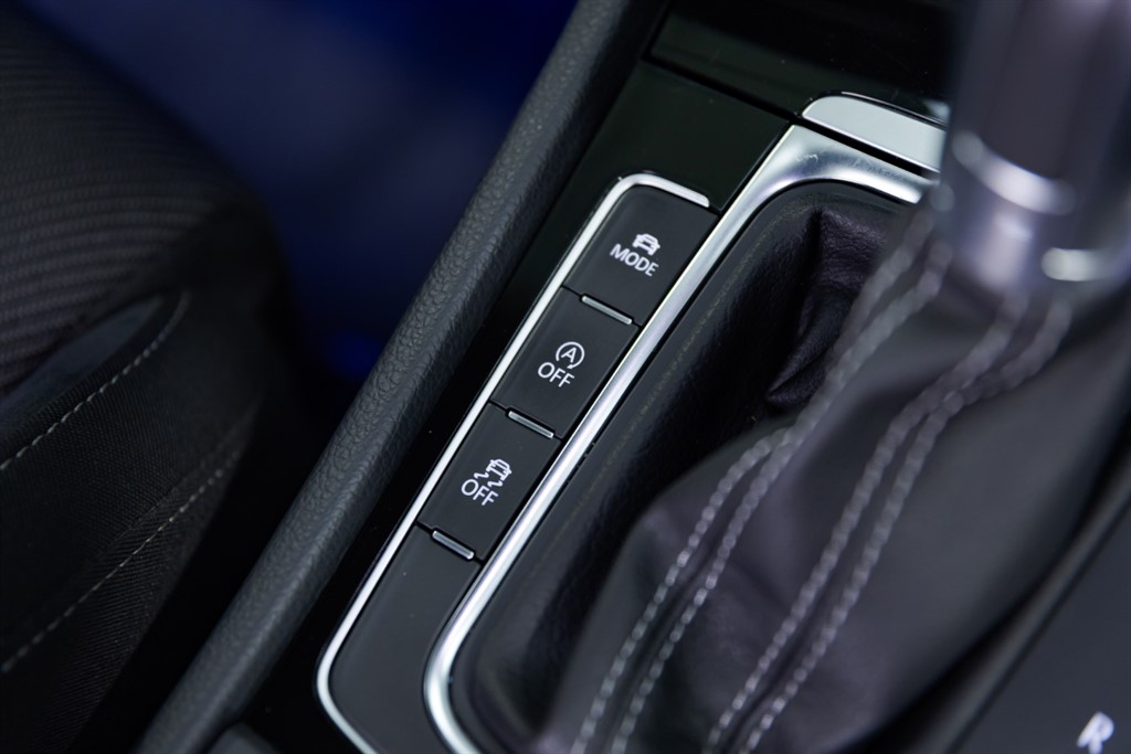 Used Volkswagen Golf 2017 for sale - 77293705: Photo 56