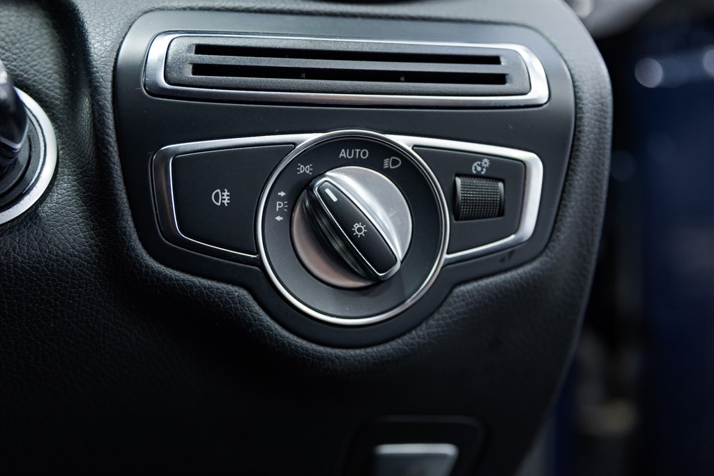 Used Mercedes-Benz 220 2017 for sale - 76731886: Photo 28