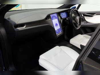 Used Tesla Model X 2020 for sale - 79031884: Photo