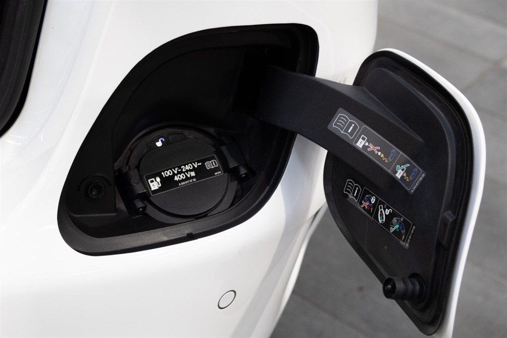 Used Mercedes-Benz C Class 2020 for sale - 78067263: Photo 47