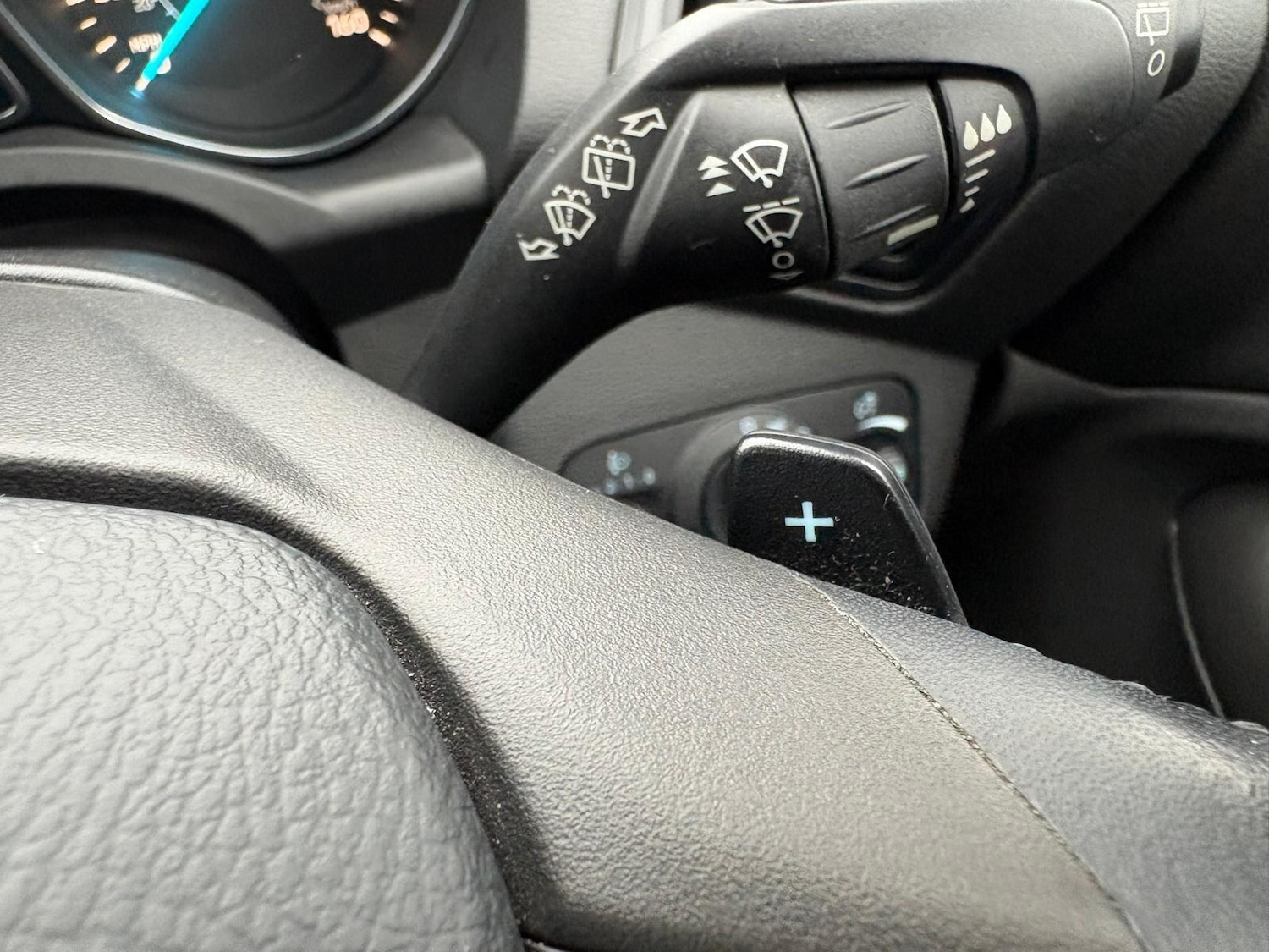 Used Ford Kuga 2017 for sale - 77455688: Photo 27