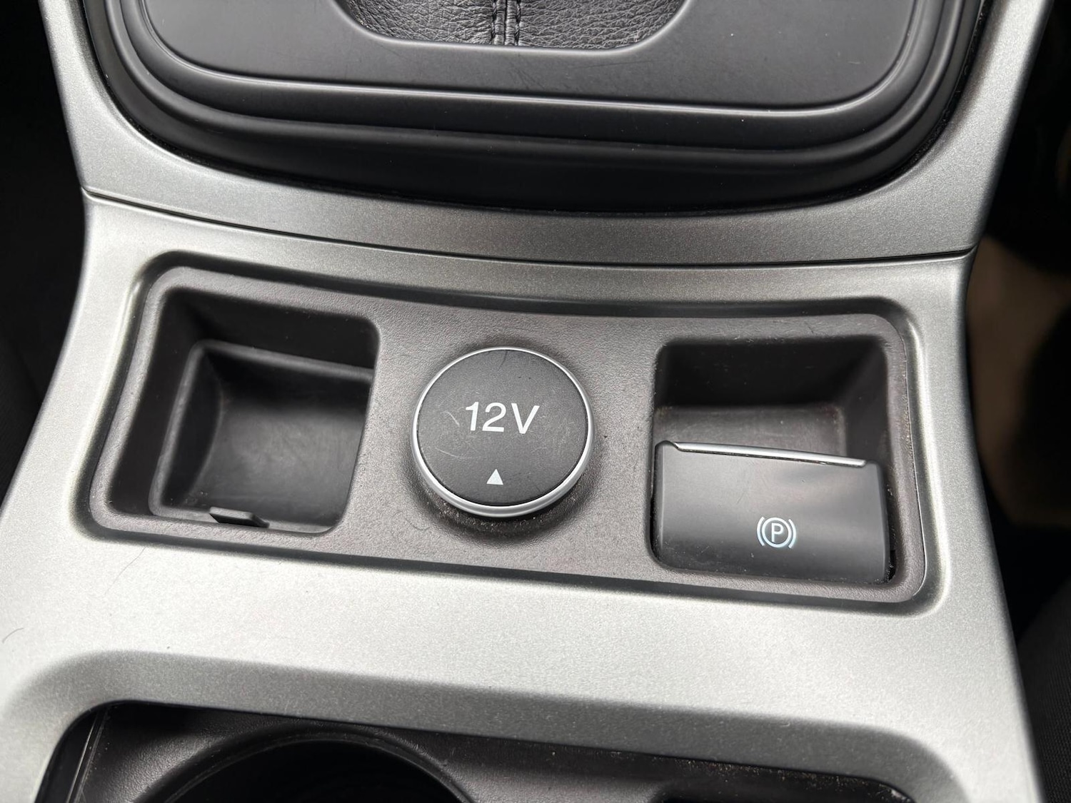 Used Ford Kuga 2017 for sale - 77455688: Photo 29