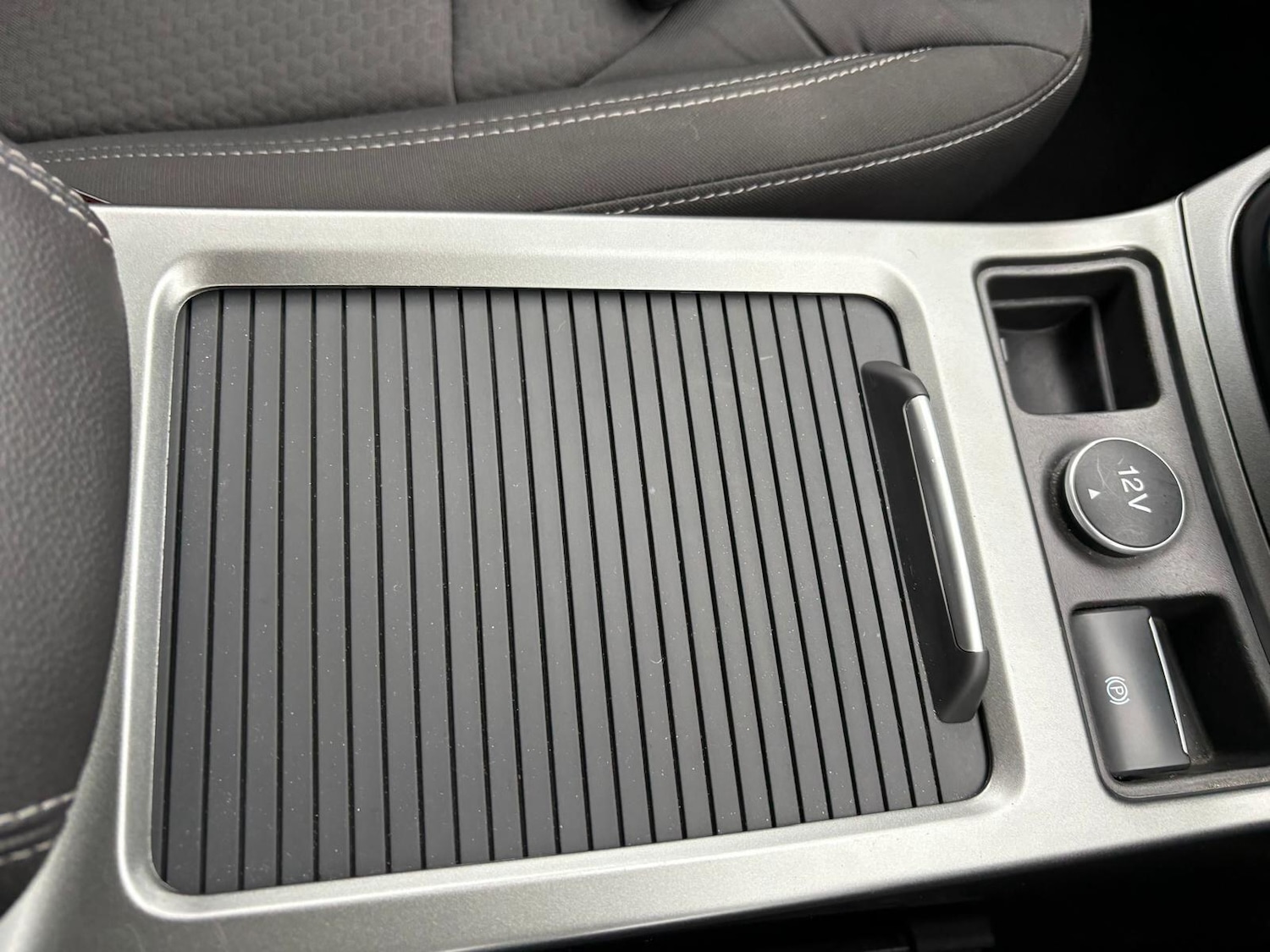 Used Ford Kuga 2017 for sale - 77455688: Photo 61