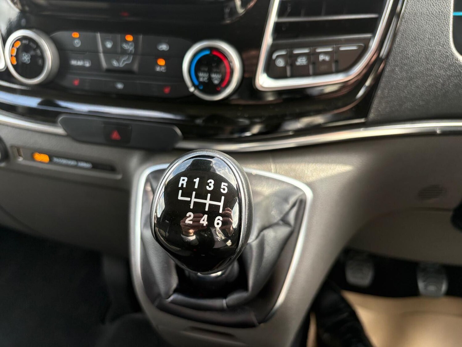 Used Ford Tourneo Custom for sale - 77670470: Photo 27