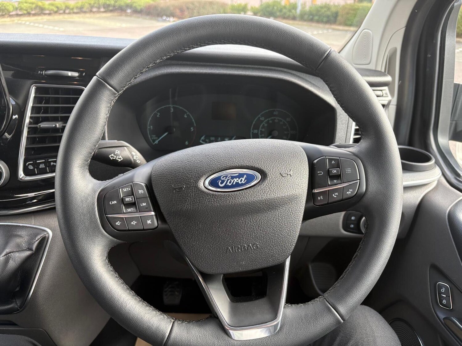 Used Ford Tourneo Custom for sale - 77670470: Photo 41