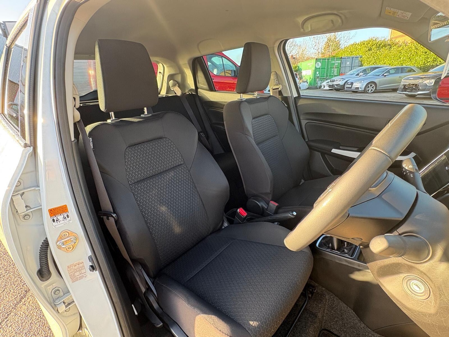 Used Suzuki Swift 2023 for sale - 77267497: Photo 12