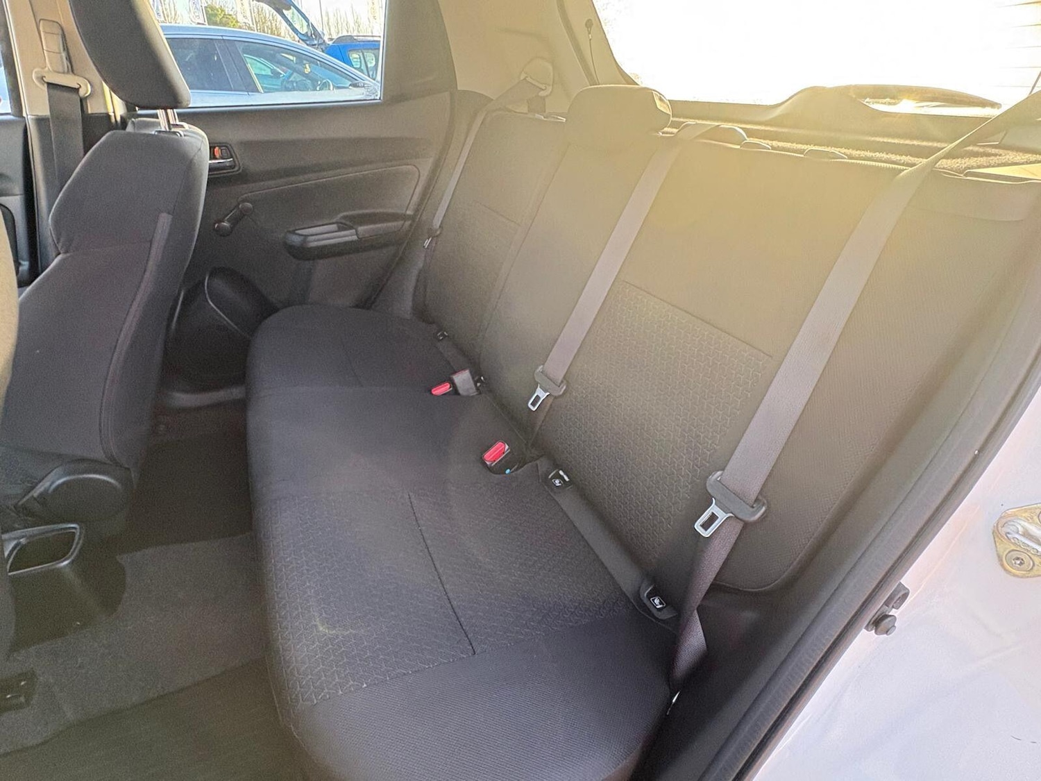 Used Suzuki Swift 2023 for sale - 77267497: Photo 15