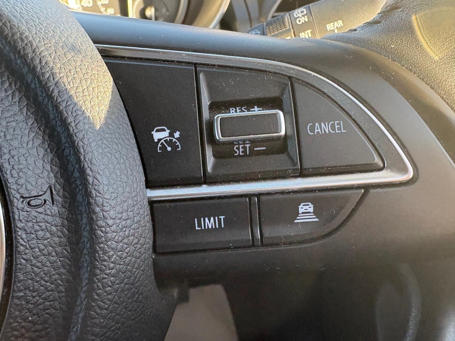 Used Suzuki Swift 2023 for sale - 77267497: Photo 22