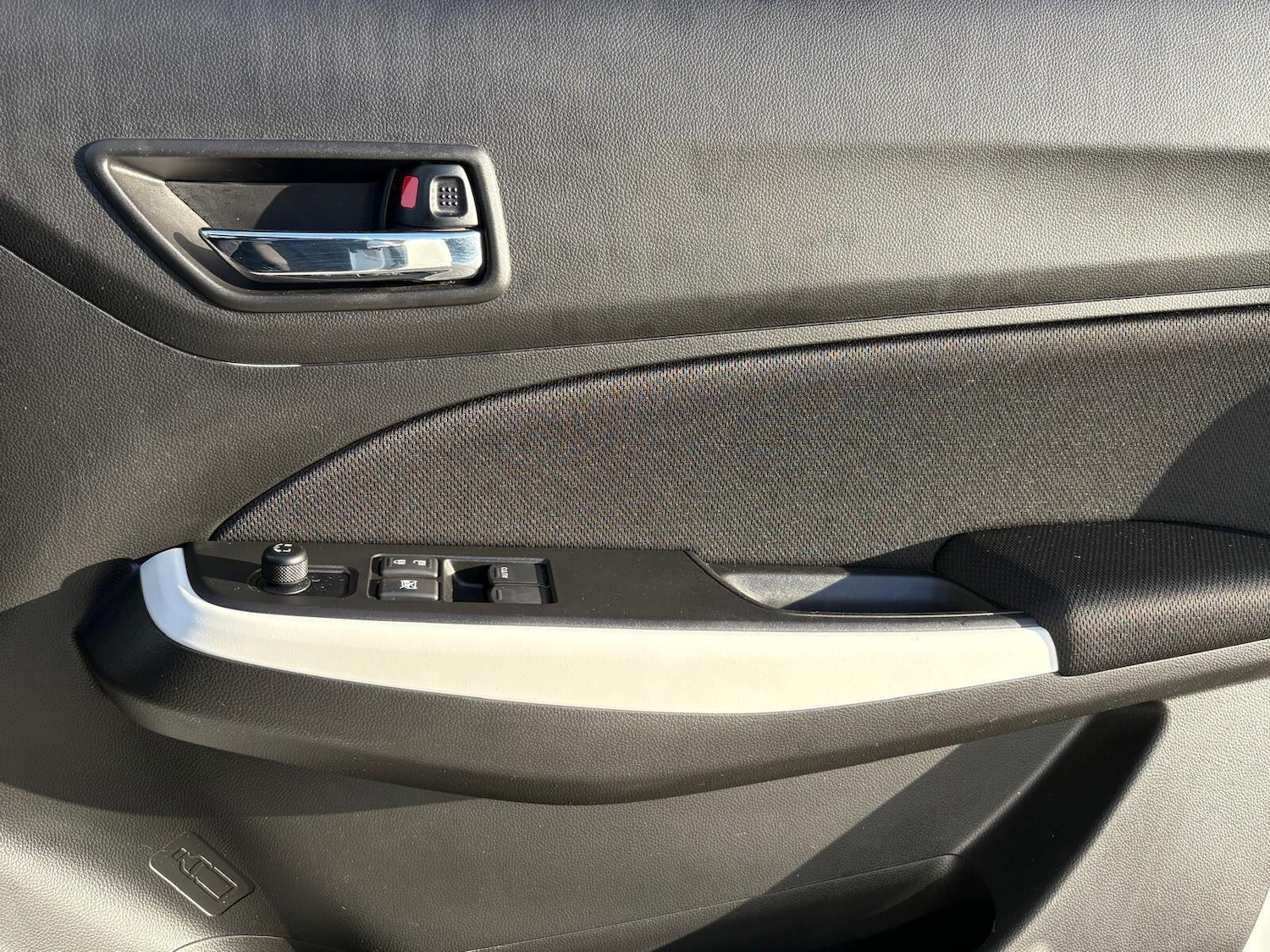 Used Suzuki Swift 2023 for sale - 77267497: Photo 26