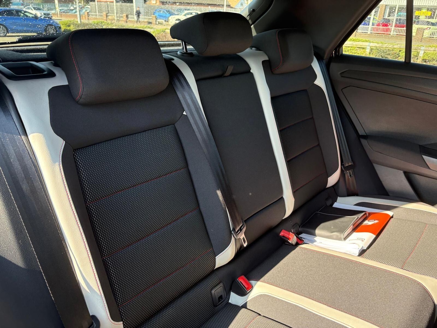 Used Volkswagen T-Roc 2018 for sale - 77783372: Photo 11