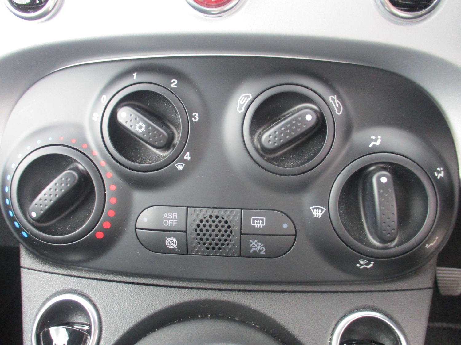 Used Fiat 500 2021 for sale - 76561956: Photo 21