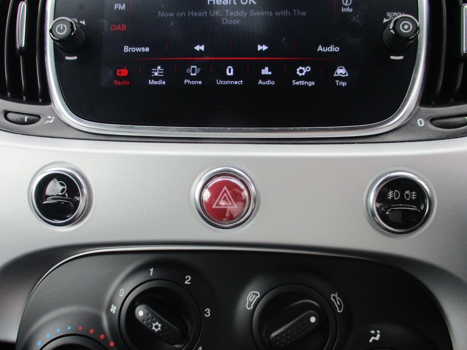 Used Fiat 500 2021 for sale - 76561956: Photo 26