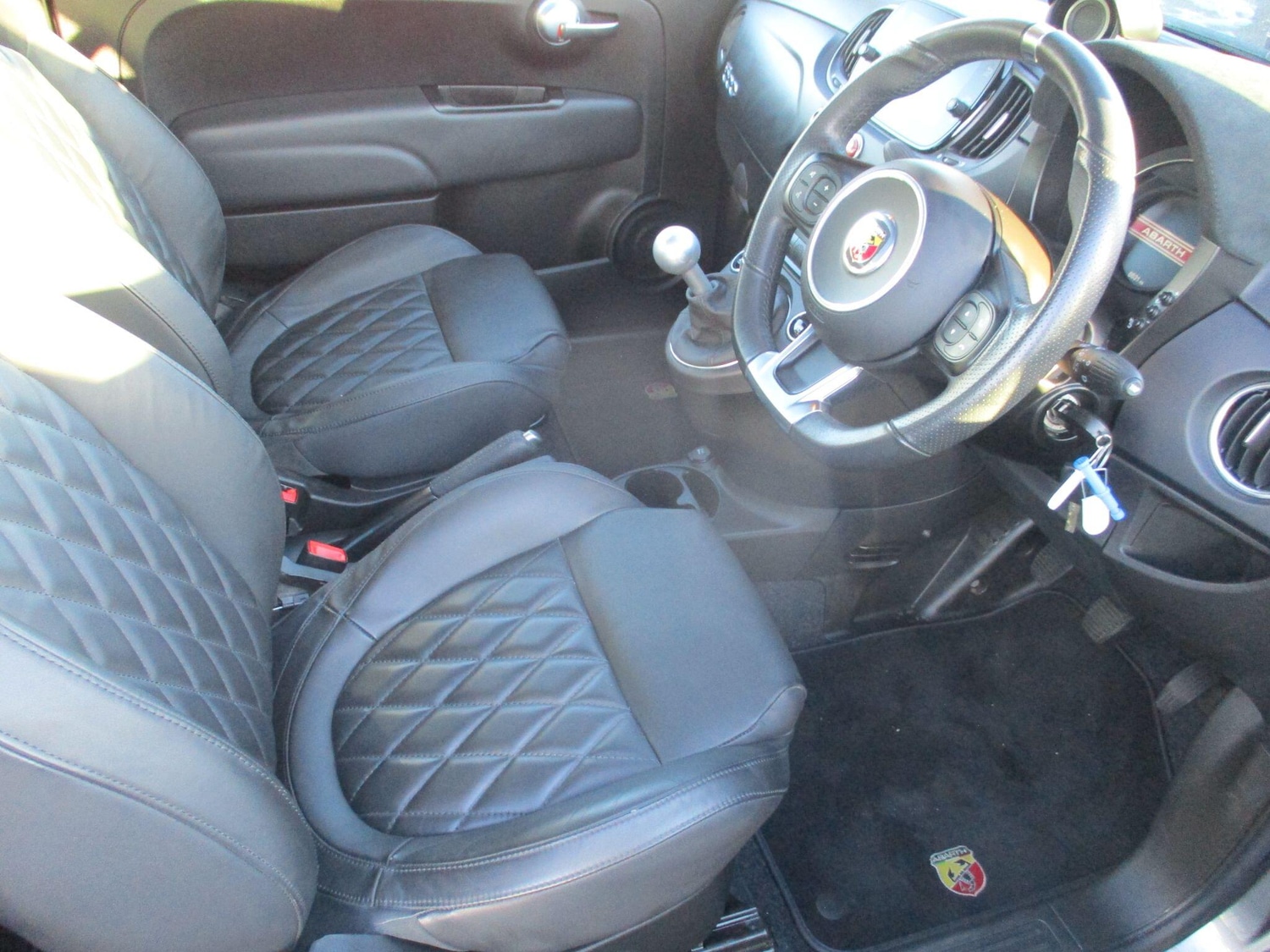 Used Abarth 500 for sale - 77306209: Photo 10