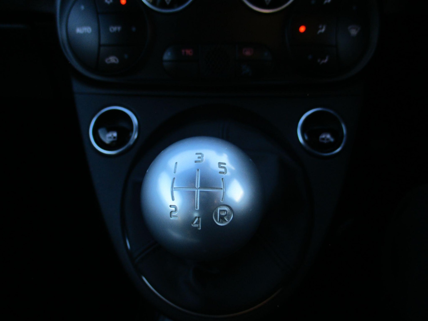 Used Abarth 500 for sale - 77306209: Photo 39