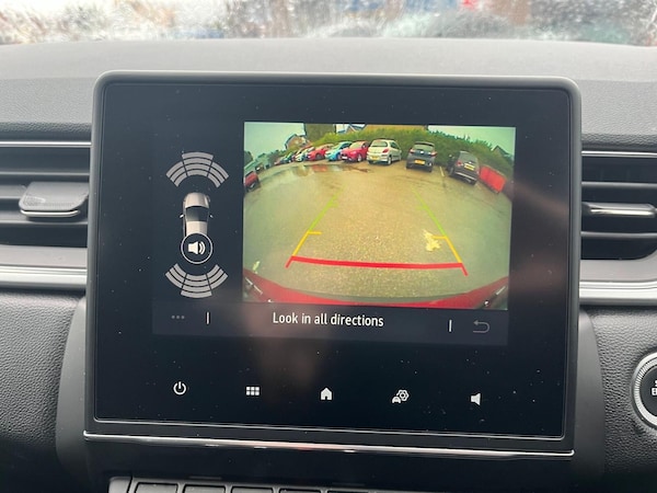 Used Renault Captur 2024 for sale - 76179400: Photo 29