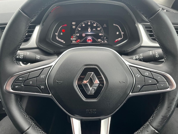 Used Renault Captur 2024 for sale - 76179400: Photo 33