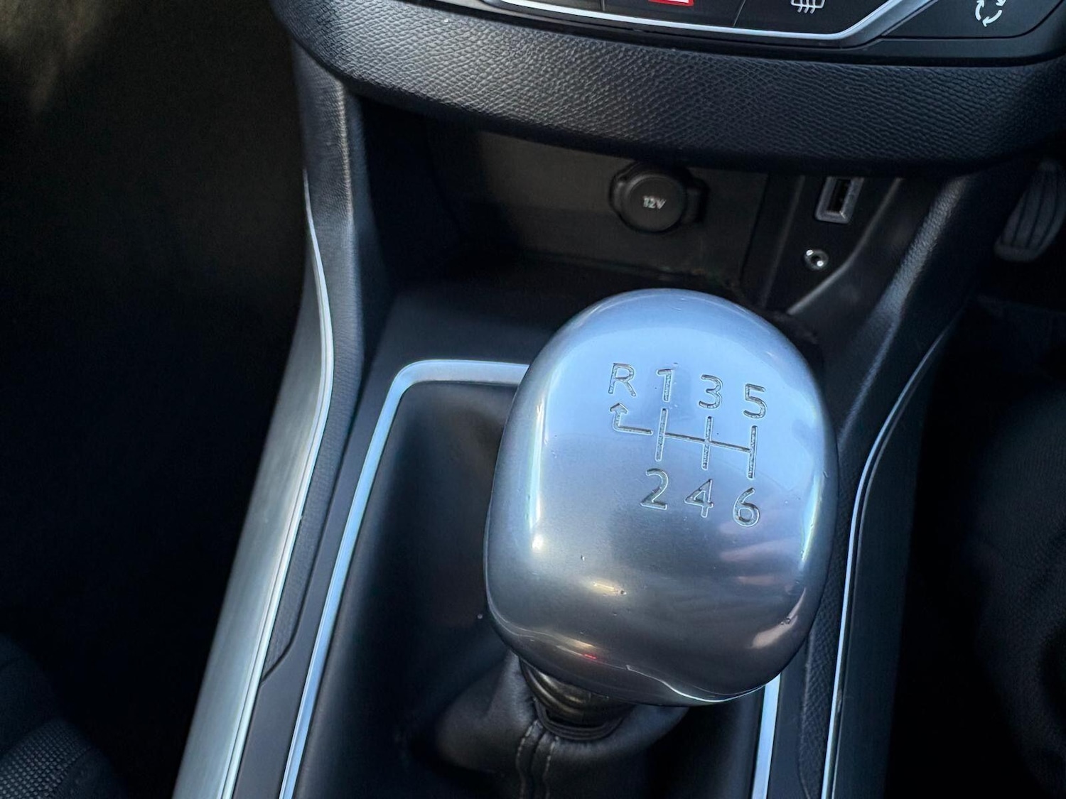 Used Peugeot 308 2015 for sale - 77586765: Photo 10