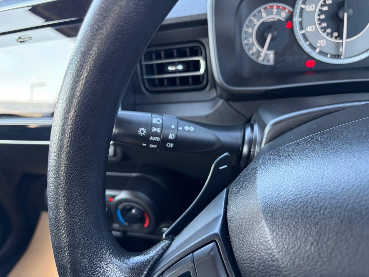 Used Suzuki Ignis for sale - 77768111: Photo 18