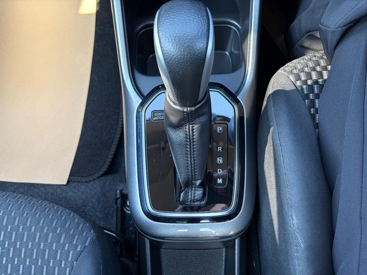 Used Suzuki Ignis for sale - 77768111: Photo 9