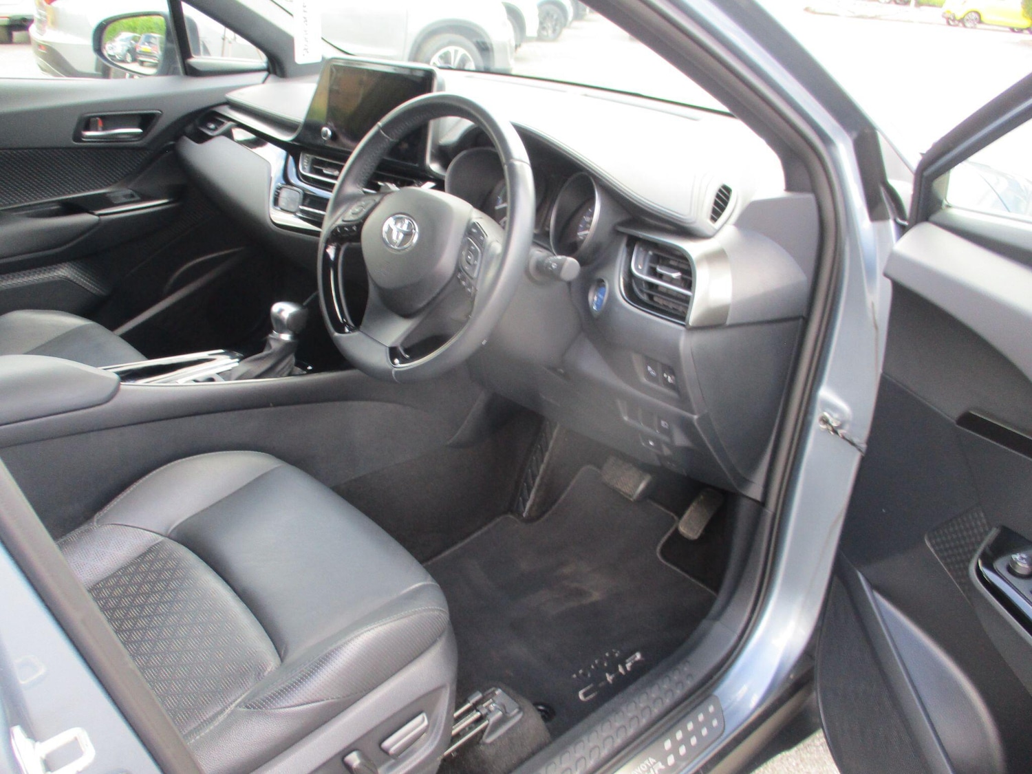 Used Toyota C-HR 2022 for sale - 76987740: Photo 10