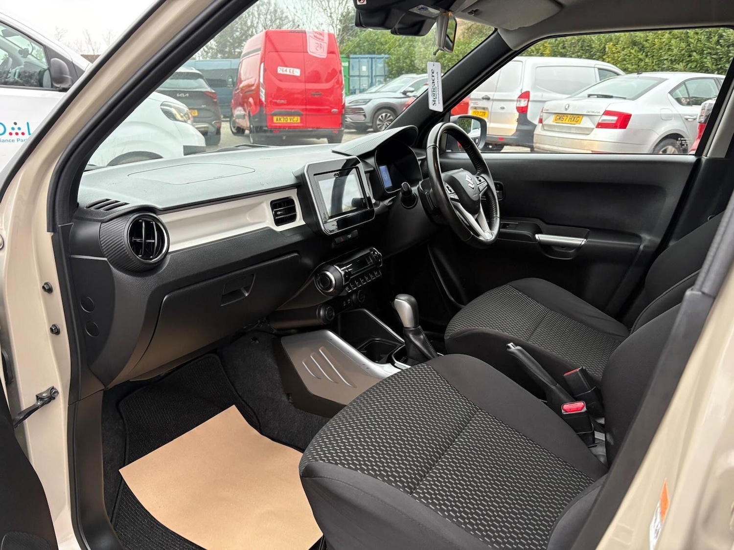 Used Suzuki Ignis 2024 for sale - 77455095: Photo 38