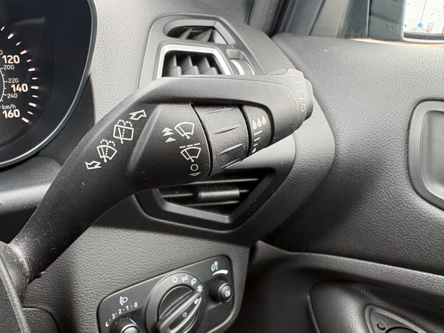 Used Ford Kuga 2018 for sale - 77586189: Photo 18