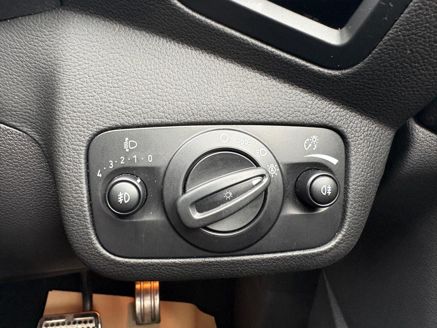 Used Ford Kuga 2018 for sale - 77586189: Photo 27