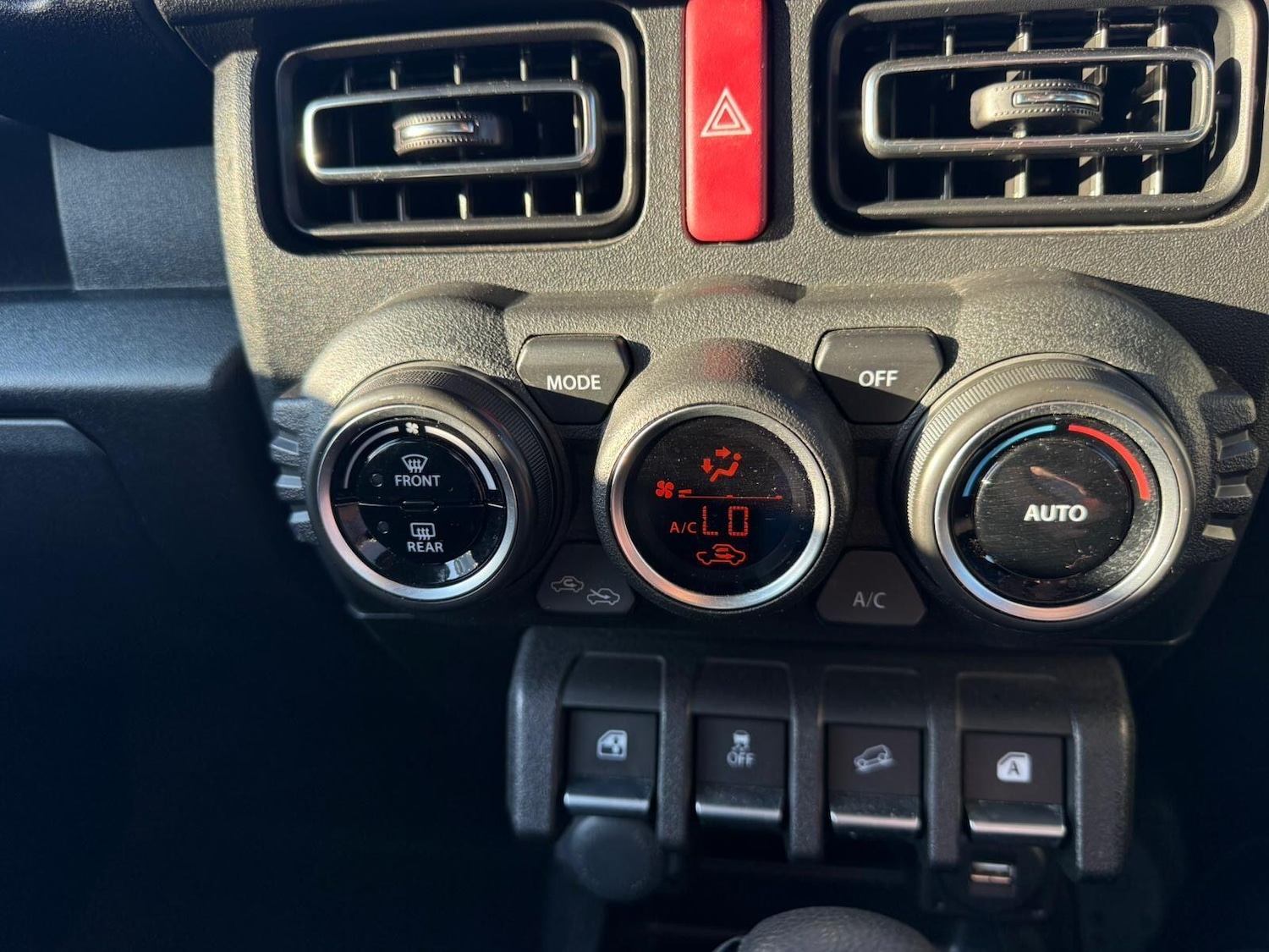 Used Suzuki Jimny 2020 for sale - 77958382: Photo 14