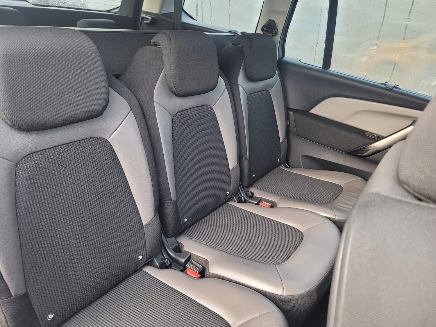 Used Citroen C4 Grand Picasso 2018 for sale - 76886128: Photo 15