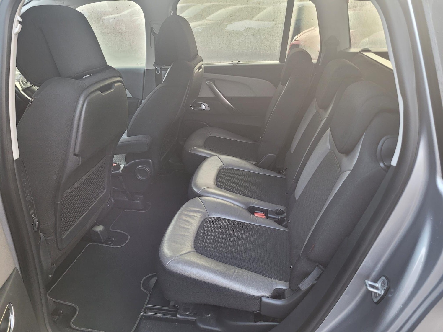 Used Citroen C4 Grand Picasso 2018 for sale - 76886128: Photo 18