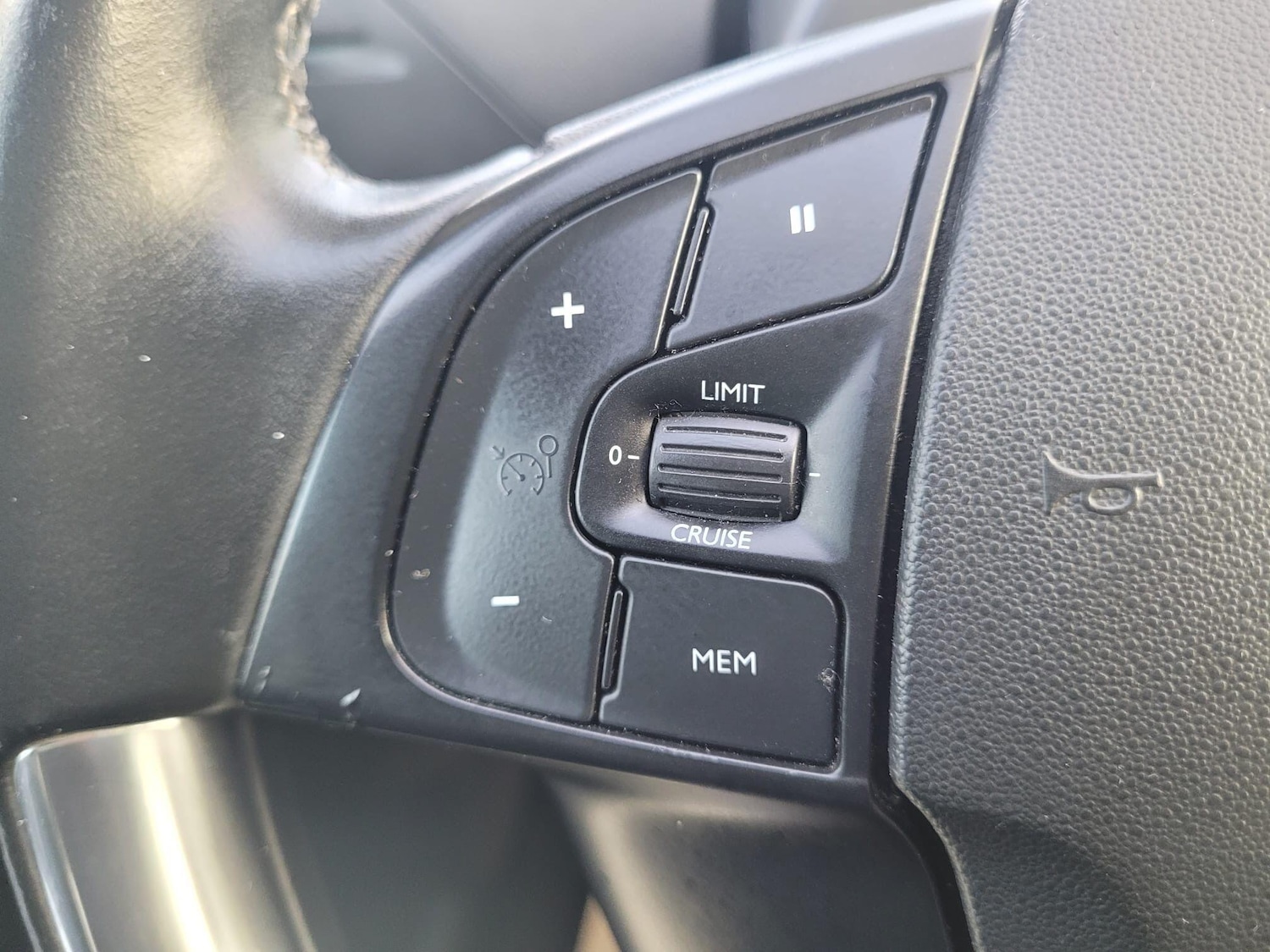 Used Citroen C4 Grand Picasso 2018 for sale - 76886128: Photo 19