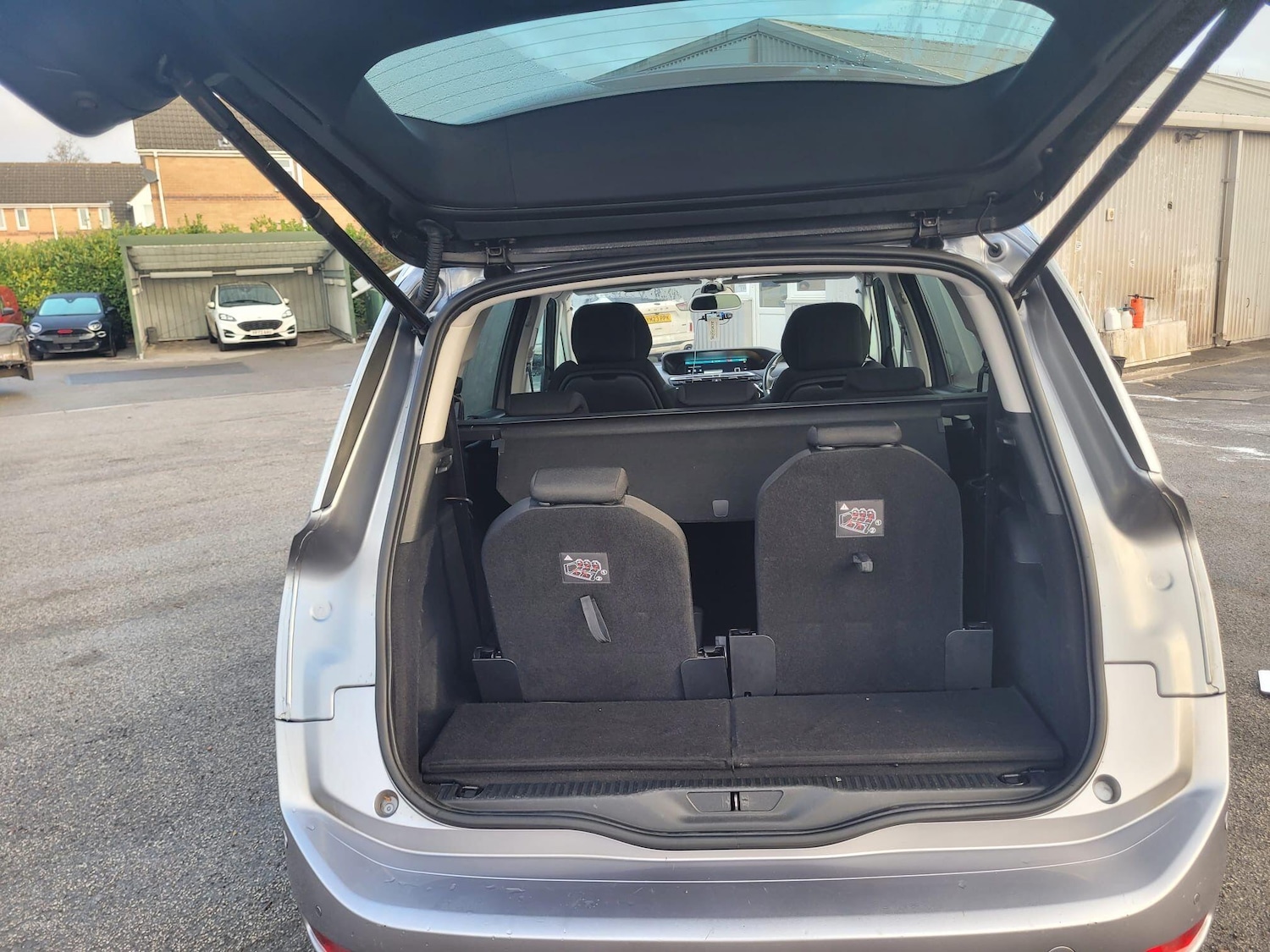 Used Citroen C4 Grand Picasso 2018 for sale - 76886128: Photo 38