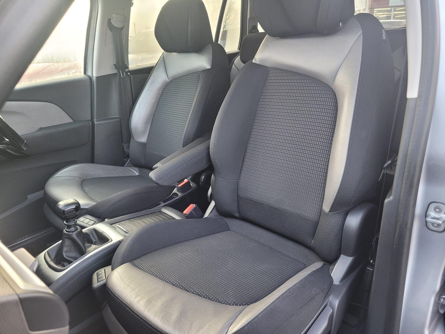 Used Citroen C4 Grand Picasso 2018 for sale - 76886128: Photo 40