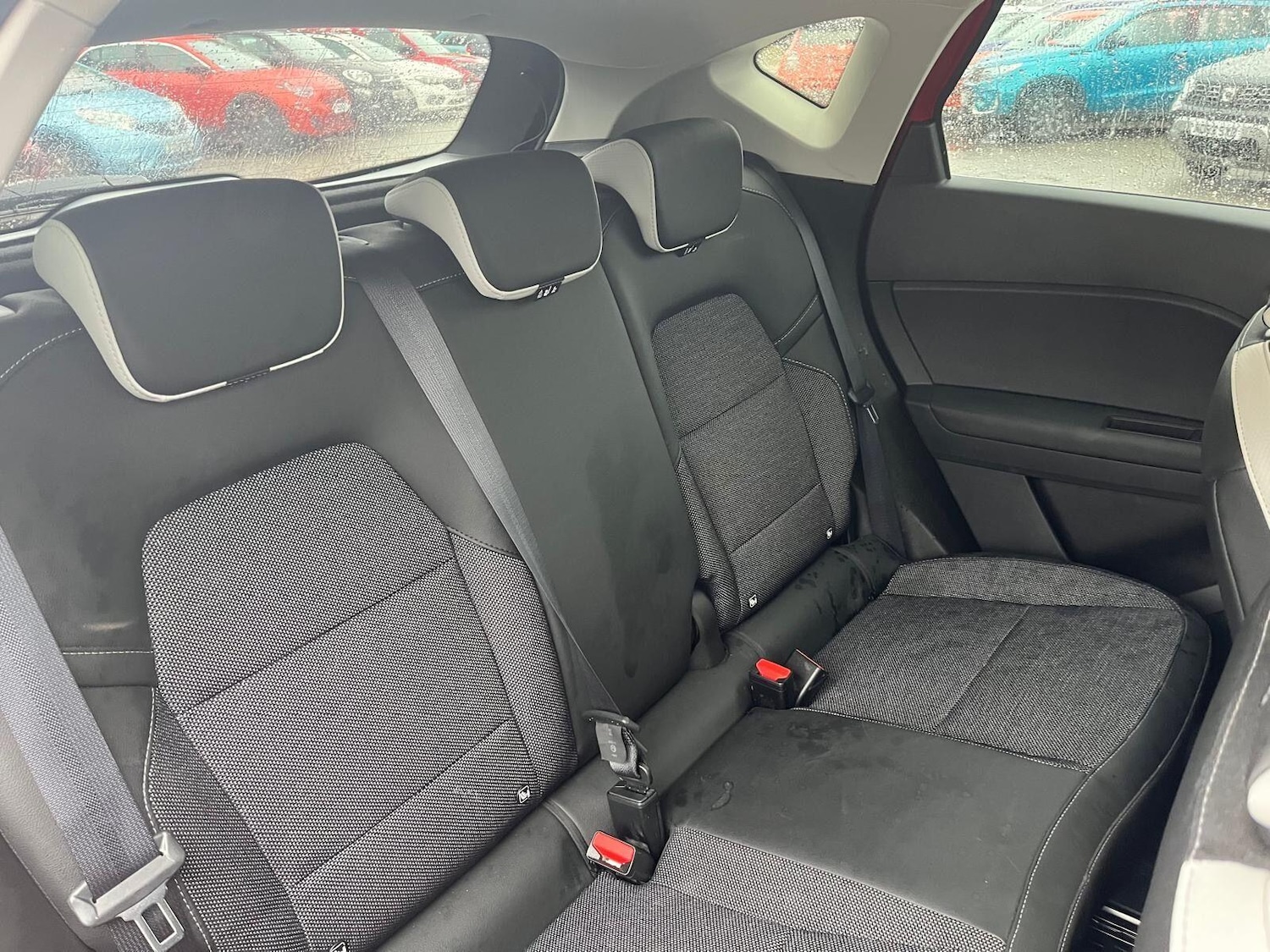 Used Renault Captur 2024 for sale - 76715592: Photo 15