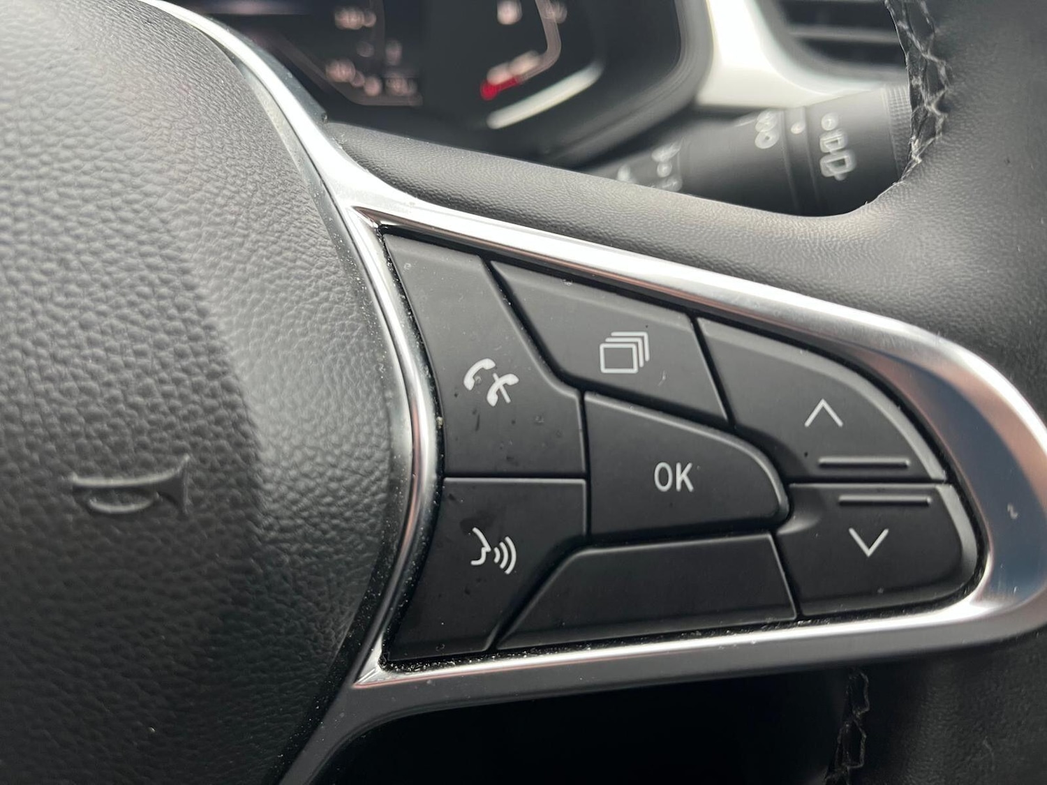 Used Renault Captur 2024 for sale - 76715592: Photo 18