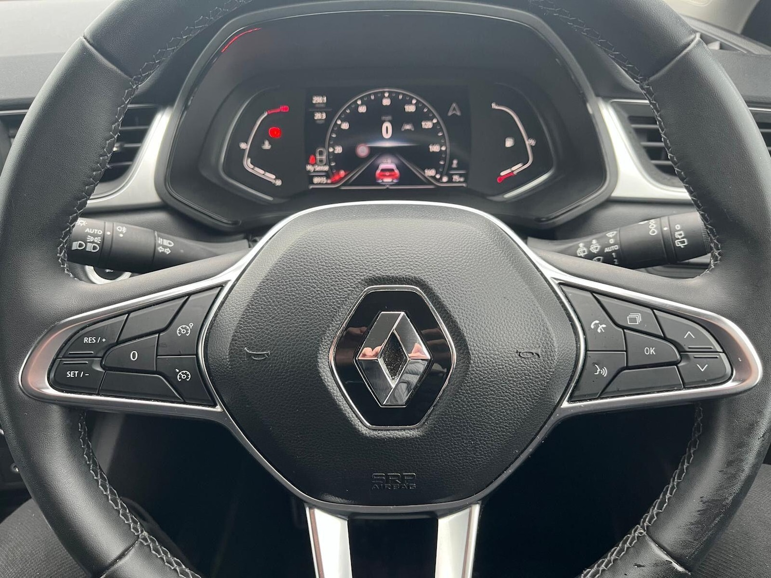 Used Renault Captur 2024 for sale - 76715592: Photo 33