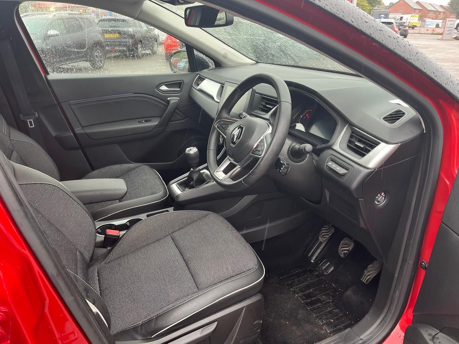 Used Renault Captur 2024 for sale - 76715592: Photo 36