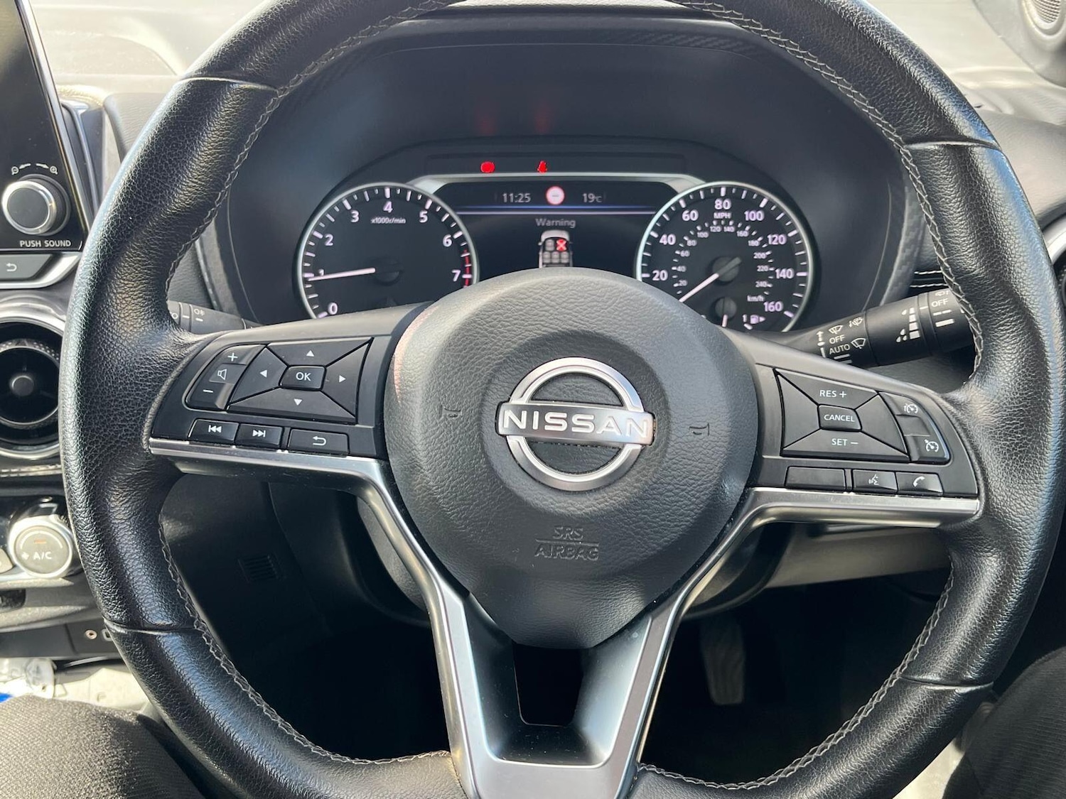 Used Nissan Juke 2023 for sale - 76315155: Photo 32