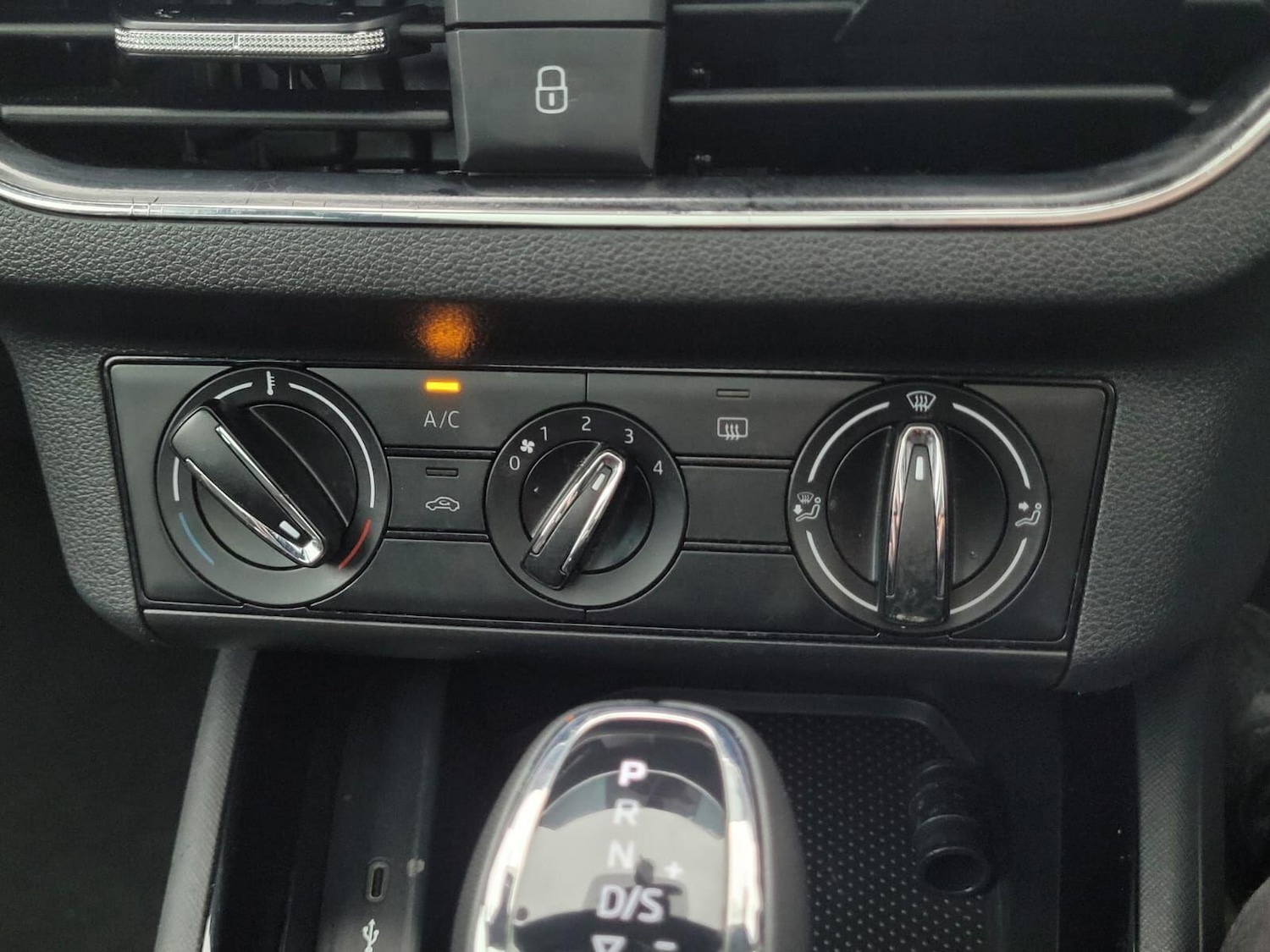 Used Skoda Kamiq 2023 for sale - 76886714: Photo 29