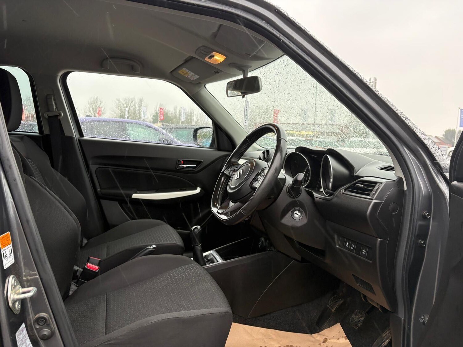 Used Suzuki Swift 2023 for sale - 77478509: Photo 11