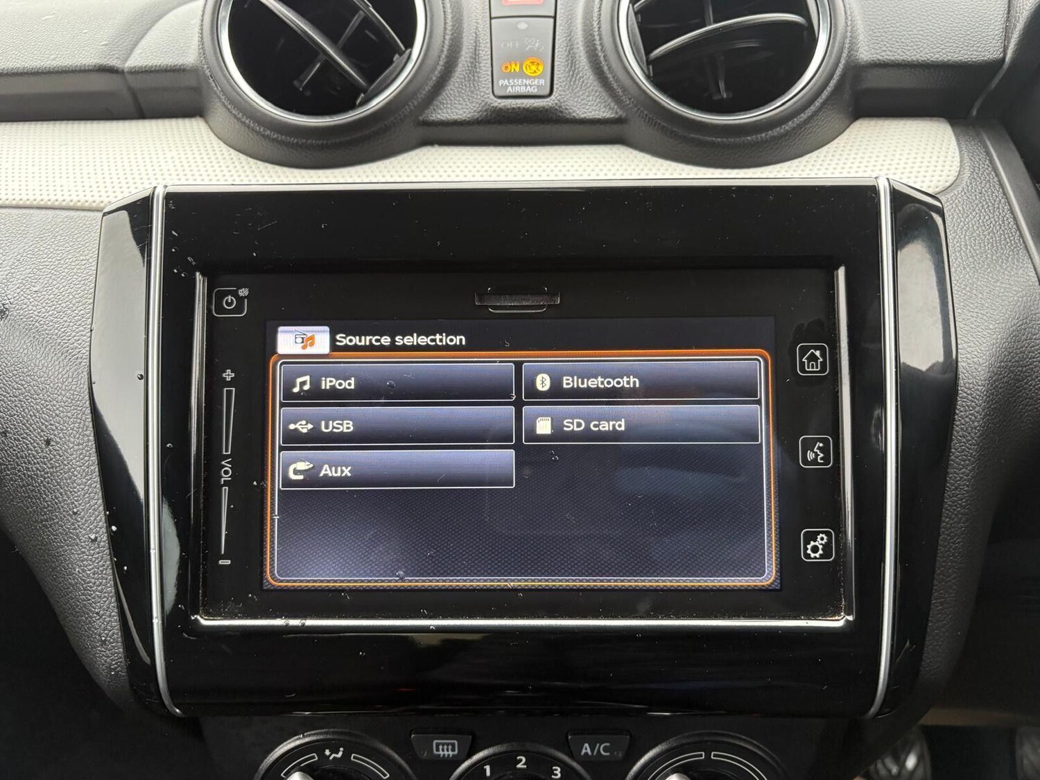 Used Suzuki Swift 2023 for sale - 77478509: Photo 28