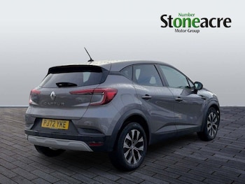Used Renault Captur 2022 for sale - 77267715: Photo