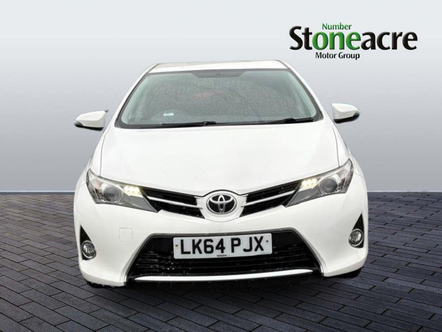 Used Toyota Auris 2014 for sale - 77479571: Photo 2