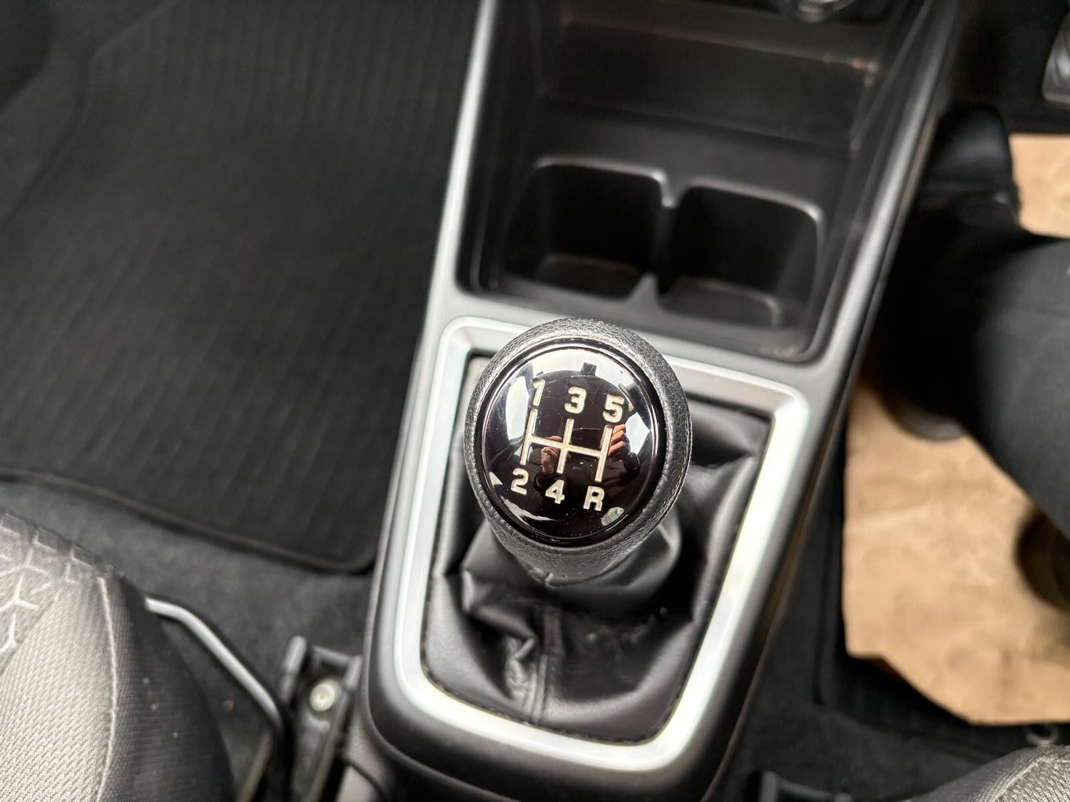 Used Suzuki Swift 2022 for sale - 77709552: Photo 10